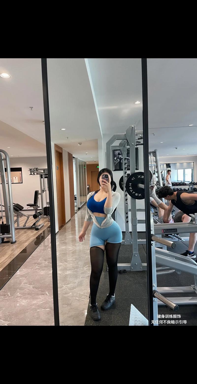 老太婆熟wBBwBBwBBw免费不花钱，网友：真是太爽了