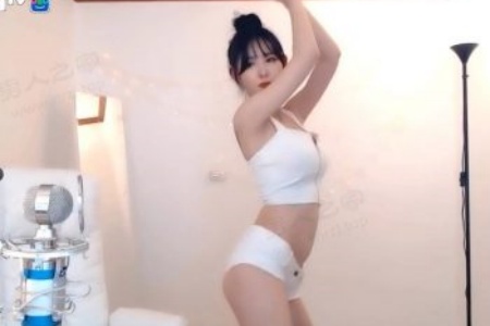 欧美丰满**❌❌❌❌68黑白