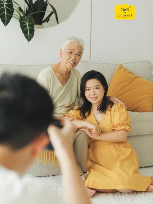 妈妈外婆齐上阵